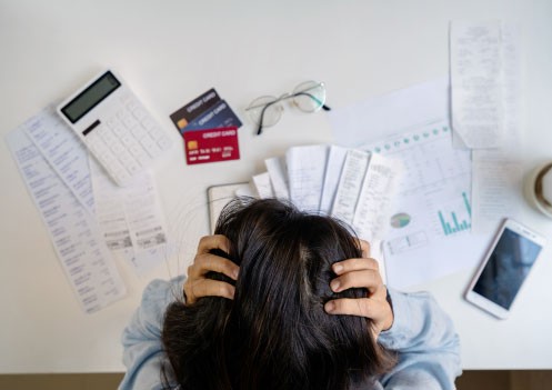 How to Handle Financial Stress in 2023